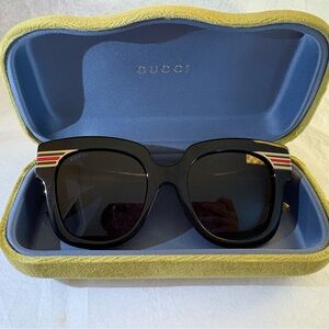 Gucci Black Sunglasses with Red and Green Stripes
